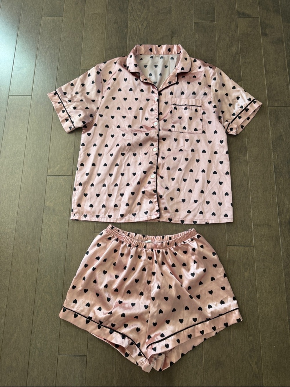 SHEIN Pink Satin Heart Print Pajama Set